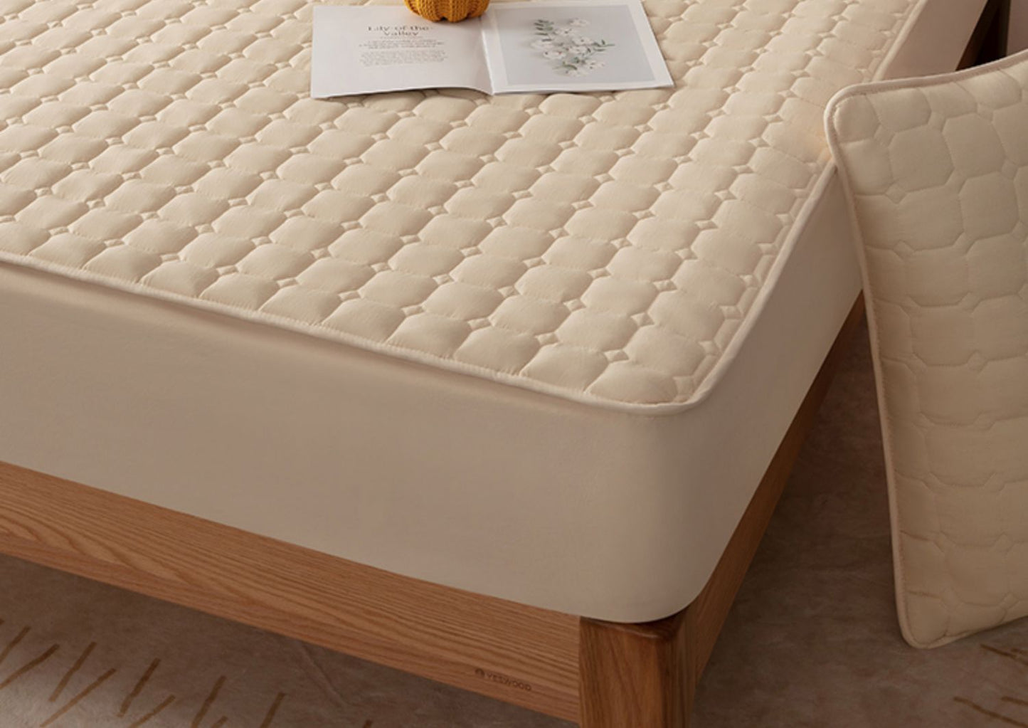 DESIGNSDWELL Cotton Mattress Protector Customized